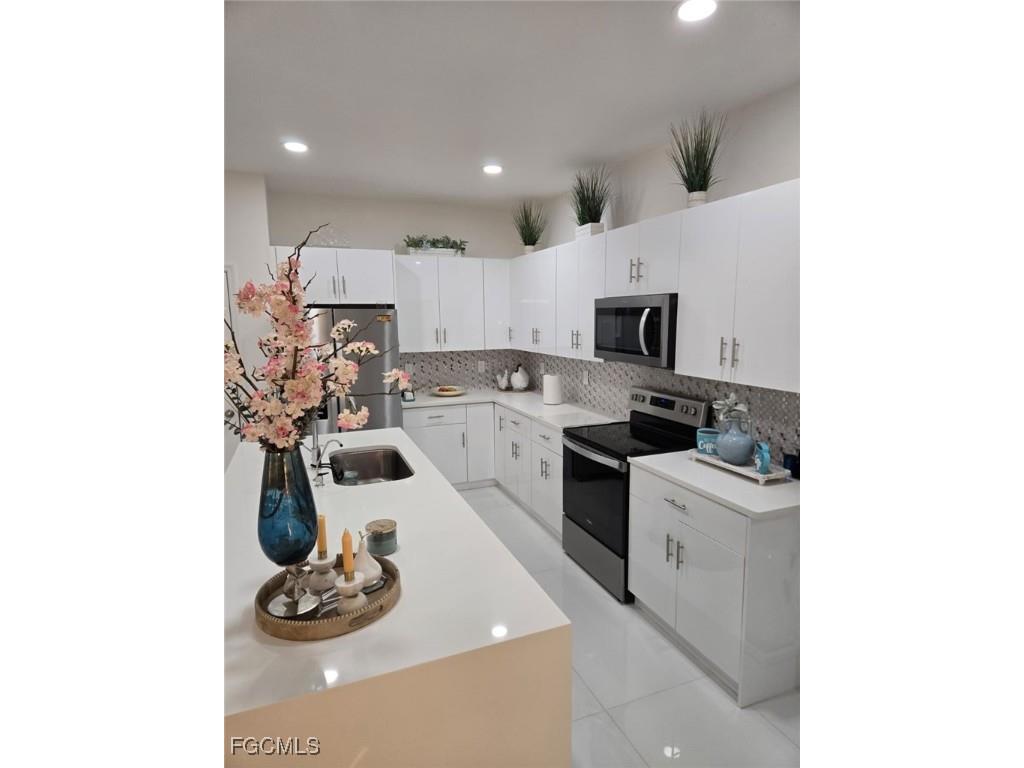 1015 Balboa Avenue Labelle FL 33935 2025000073 image6