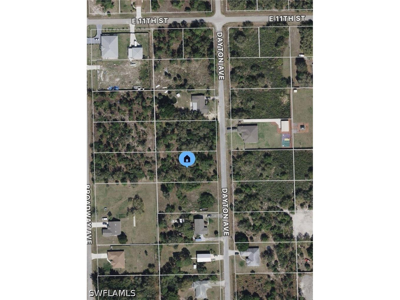 1015 Dayton Avenue Lehigh Acres FL 33972 226022293 image1