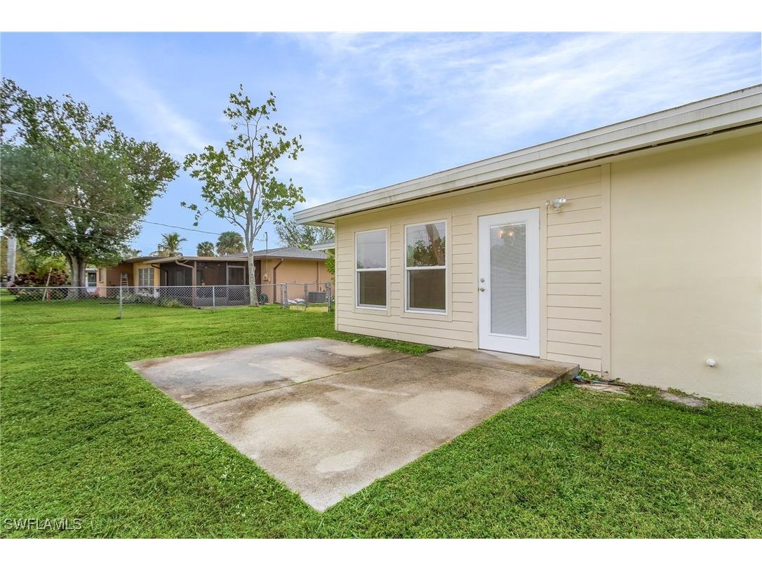 1015 El Mar Avenue Fort Myers FL 33919 225012236 image22