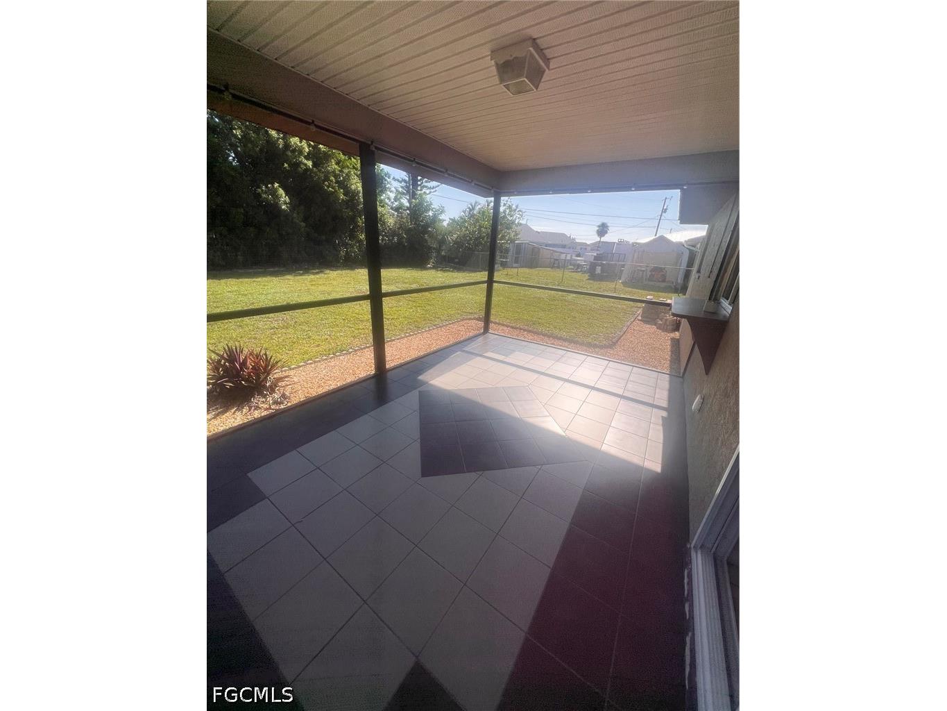 1015 SE 25th Terrace Cape Coral FL 33904 2026028609 image12