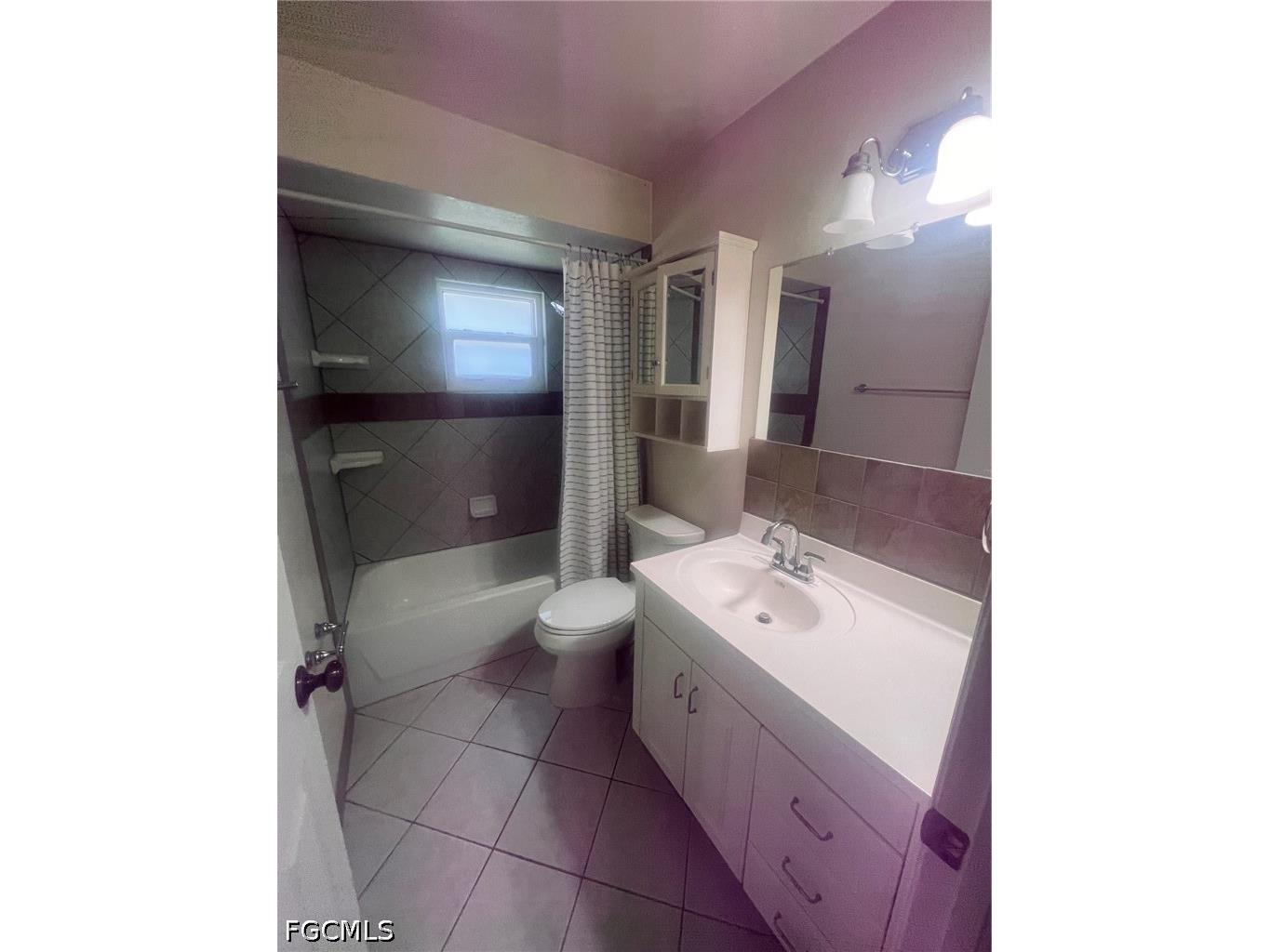 1015 SE 25th Terrace Cape Coral FL 33904 2026028609 image9