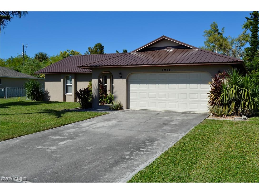 1015 SE 25th Terrace Cape Coral FL 33904 223082148 image1
