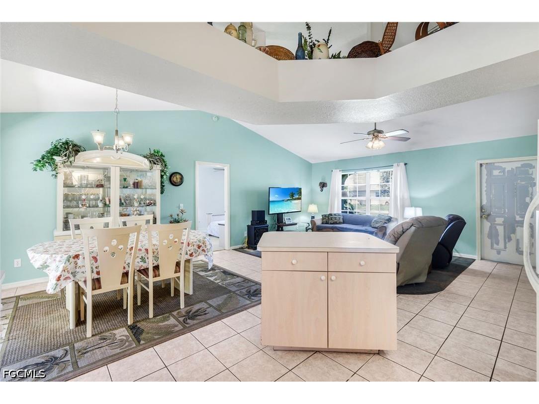 1015 SE 4th Place Cape Coral FL 33990 2026030879 image12