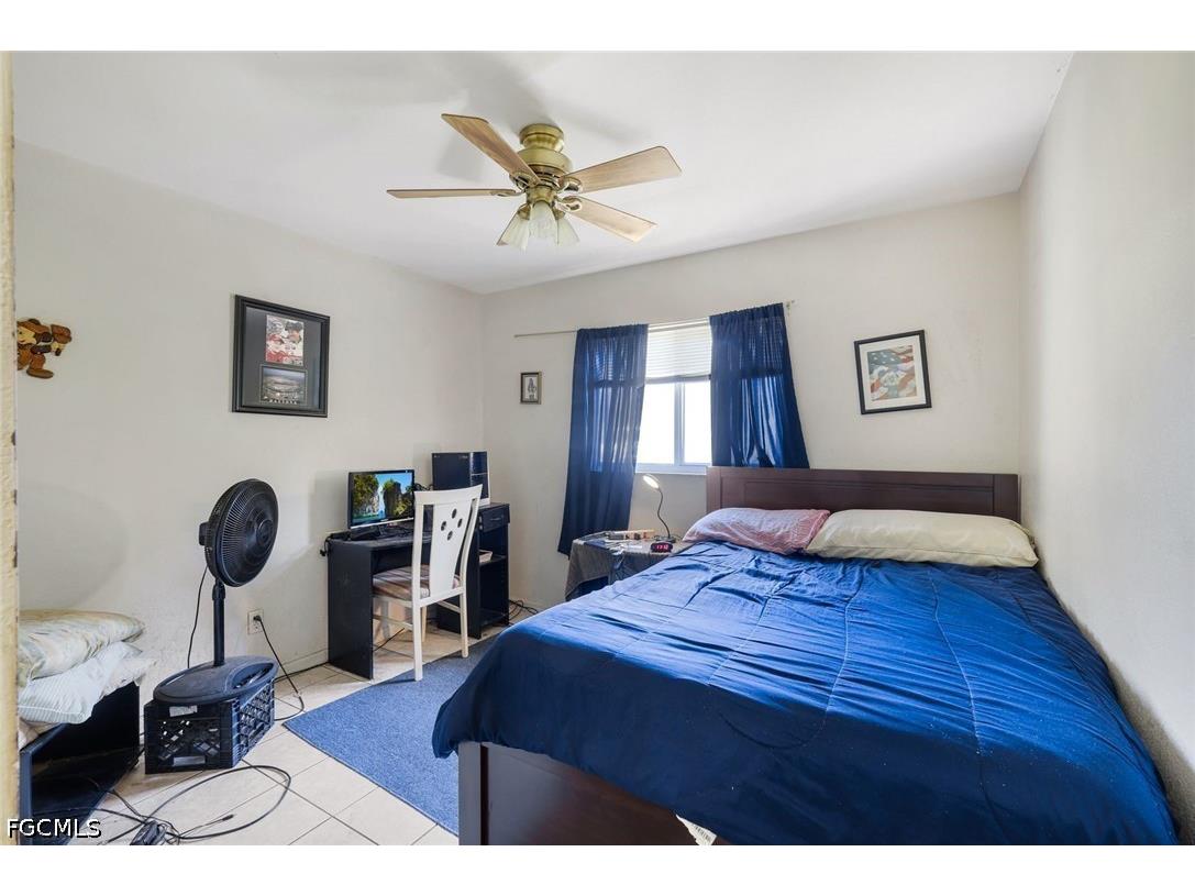 1015 SE 4th Place Cape Coral FL 33990 2026030879 image20