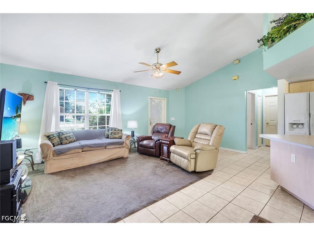 1015 SE 4th Place Cape Coral FL 33990 2026030879 image5