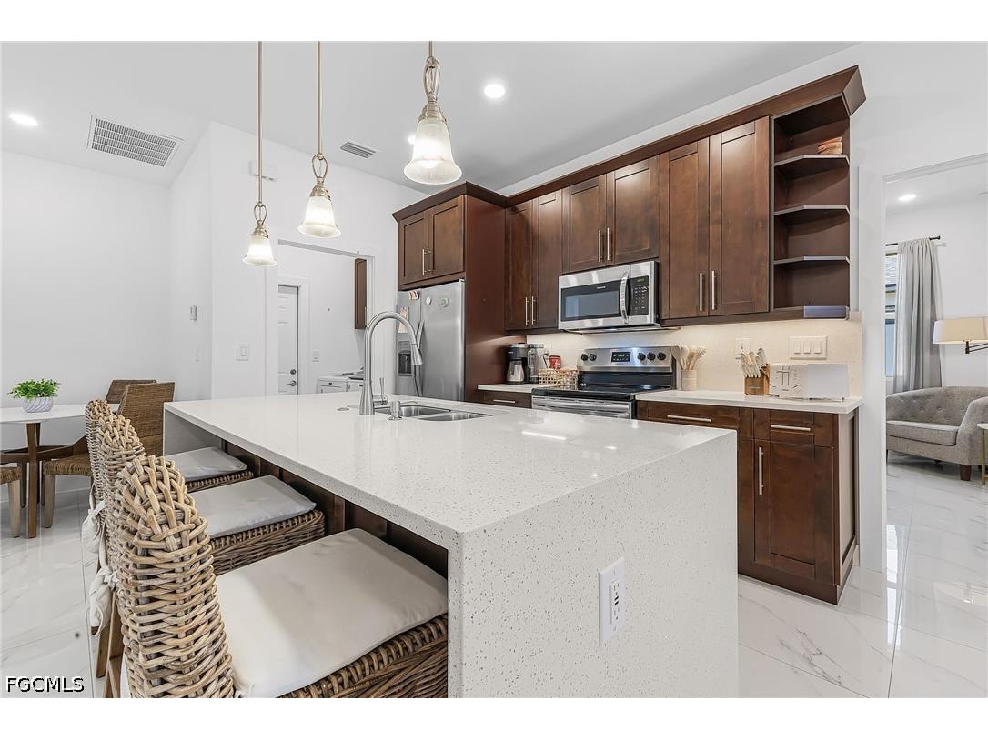 1015 SW 15th Place Cape Coral FL 33991 2026019422 image10