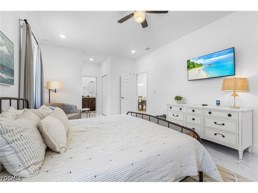 1015 SW 15th Place Cape Coral FL 33991 2026019422 image19