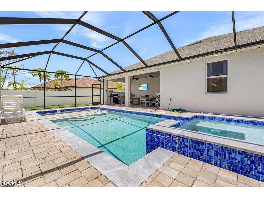 1015 SW 15th Place Cape Coral FL 33991 2026019422 image24