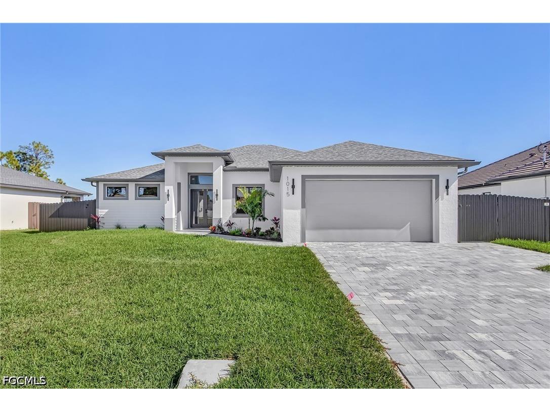 1015 SW 8th Court Cape Coral FL 33991 2026015600 image1