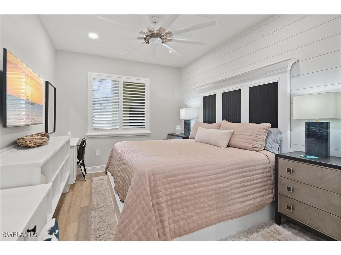 1015 Sandpiper Street #D102 Naples FL 34102 225083267 image13