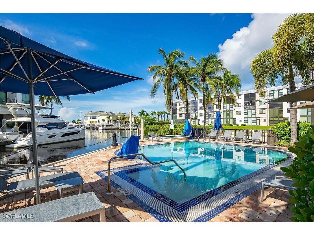 1015 Sandpiper Street #D102 Naples FL 34102 225083267 image31