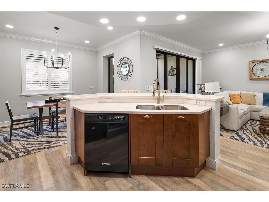 1015 Sandpiper Street #D102 Naples FL 34102 225083267 image8