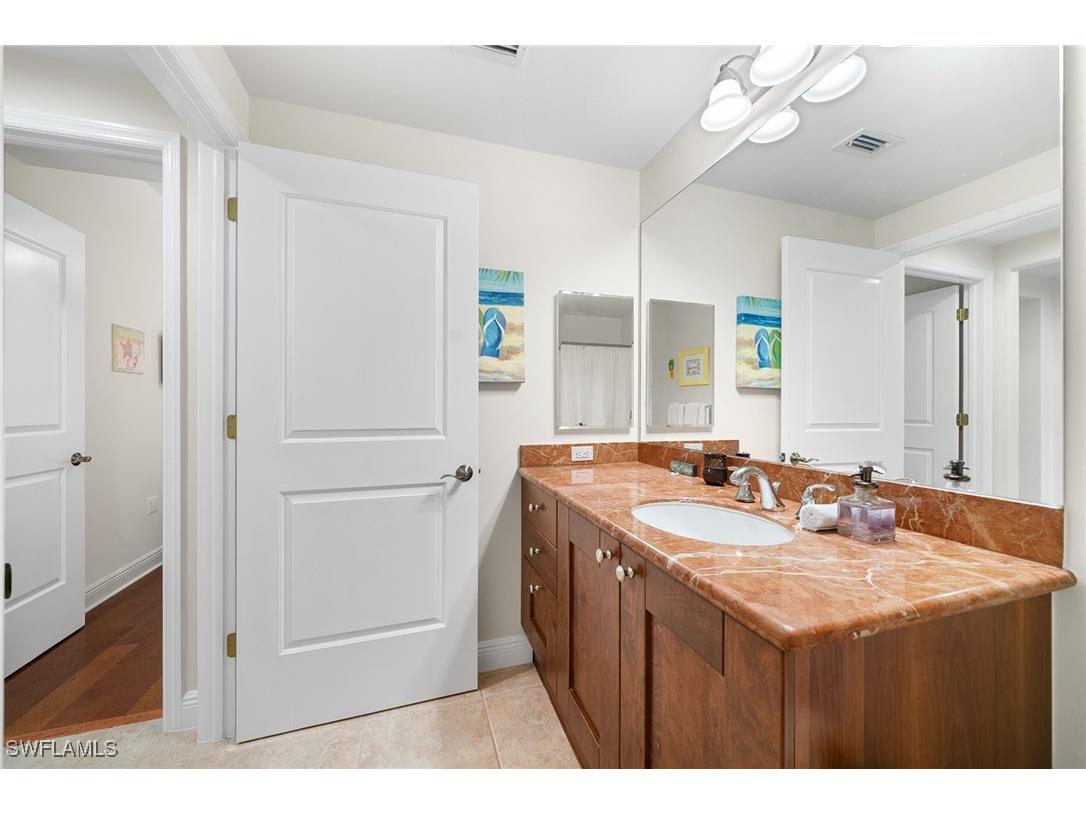 1015 Sandpiper Street #D105 Naples FL 34102 225082301 image15