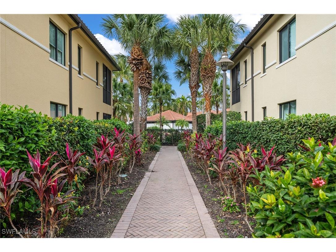 1015 Sandpiper Street #D105 Naples FL 34102 225082301 image31