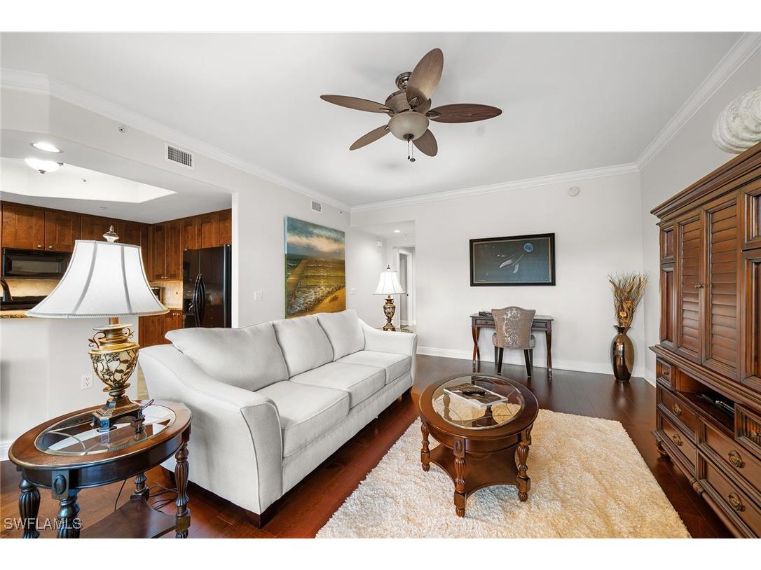 1015 Sandpiper Street #D105 Naples FL 34102 225082301 image5