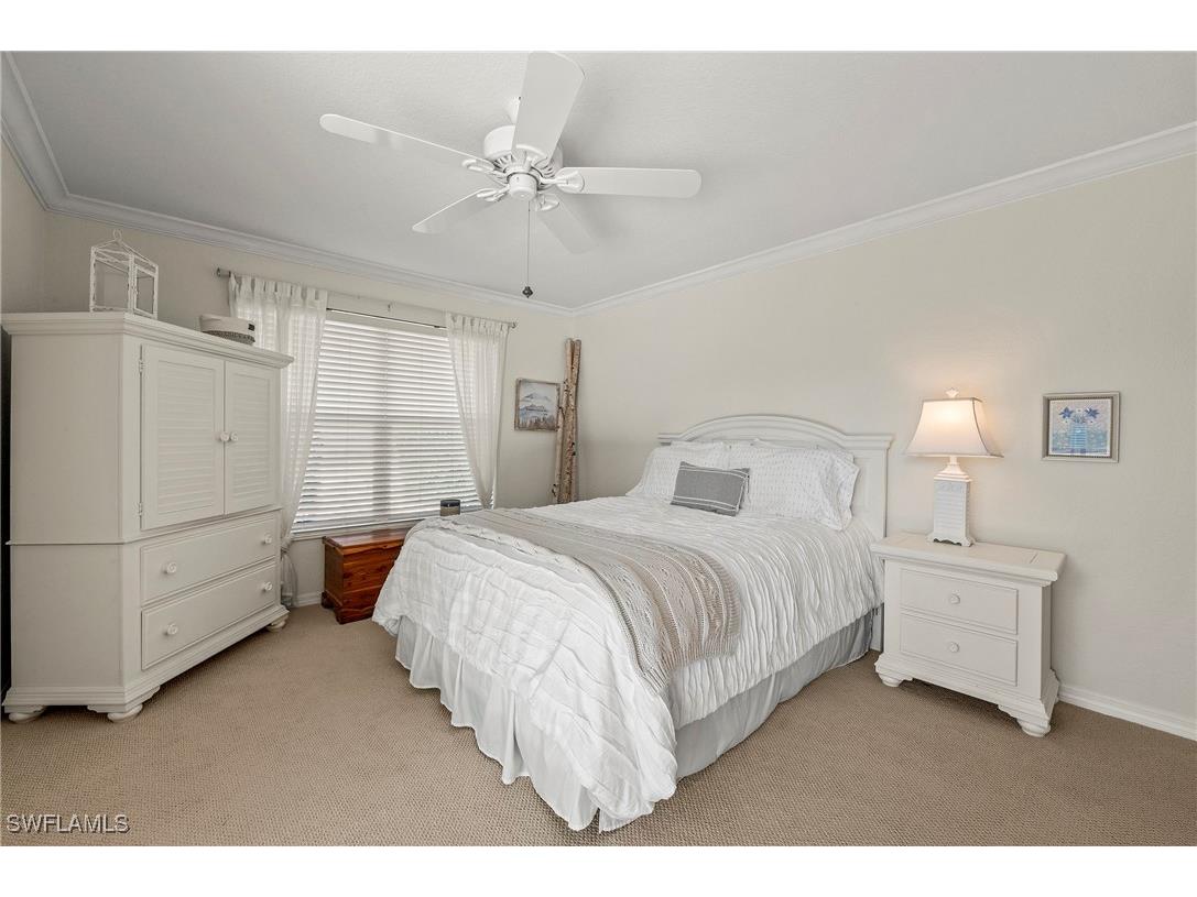 1015 Tivoli Lane Naples FL 34104 225071223 image20