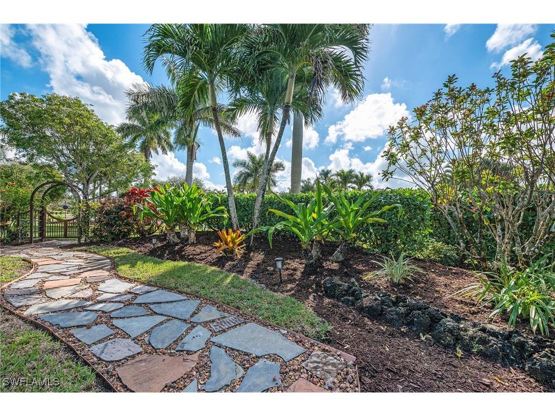1015 Tivoli Lane Naples FL 34104 225071223 image32