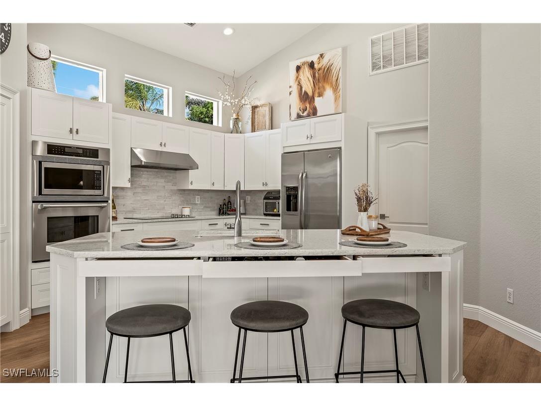 1015 Tivoli Lane Naples FL 34104 225071223 image4