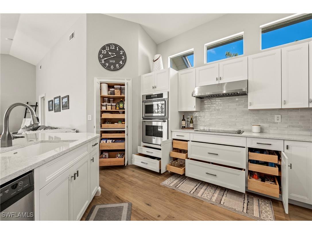 1015 Tivoli Lane Naples FL 34104 225071223 image6