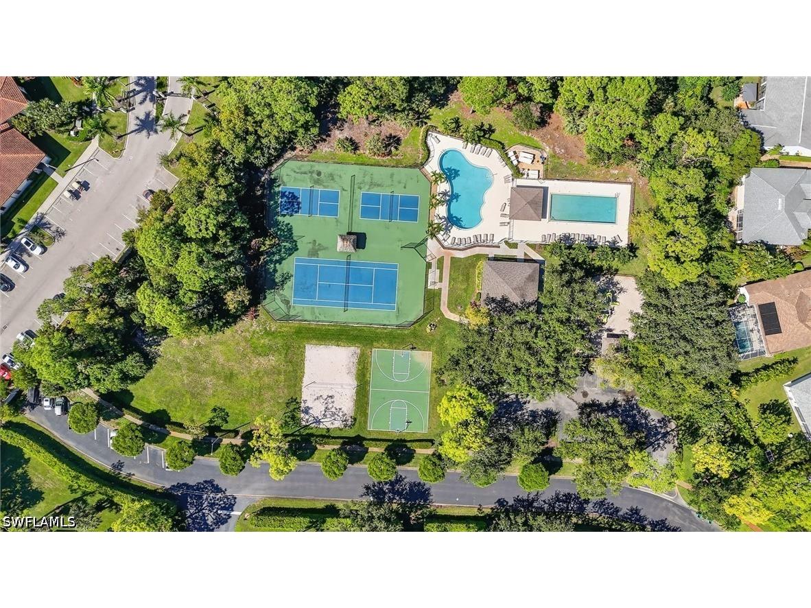 1015 Tivoli Lane Naples FL 34104 226016241 image27
