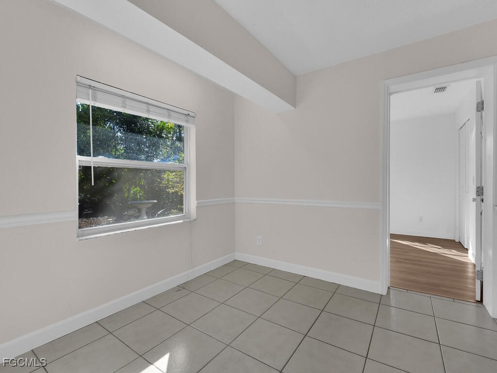 1016 Bayshore Avenue Fort Myers FL 33919 2026003452 image12