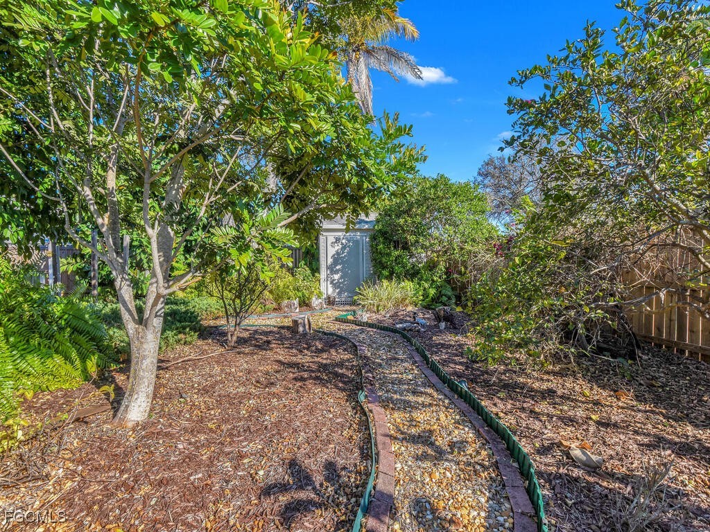 1016 Bayshore Avenue Fort Myers FL 33919 2026003452 image41