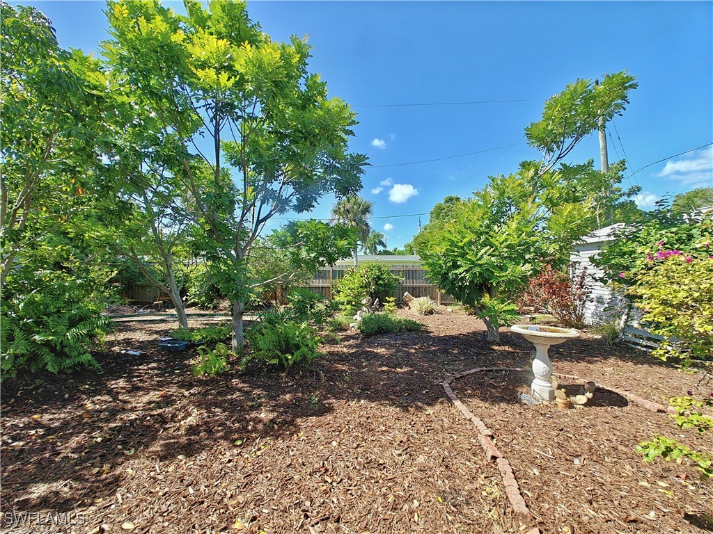 1016 Bayshore Avenue Fort Myers FL 33919 225059495 image21