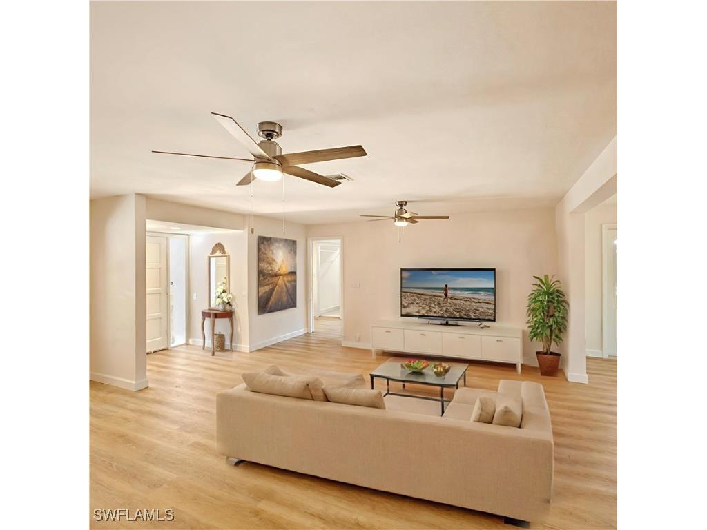 1016 Bayshore Avenue Fort Myers FL 33919 225059495 image7