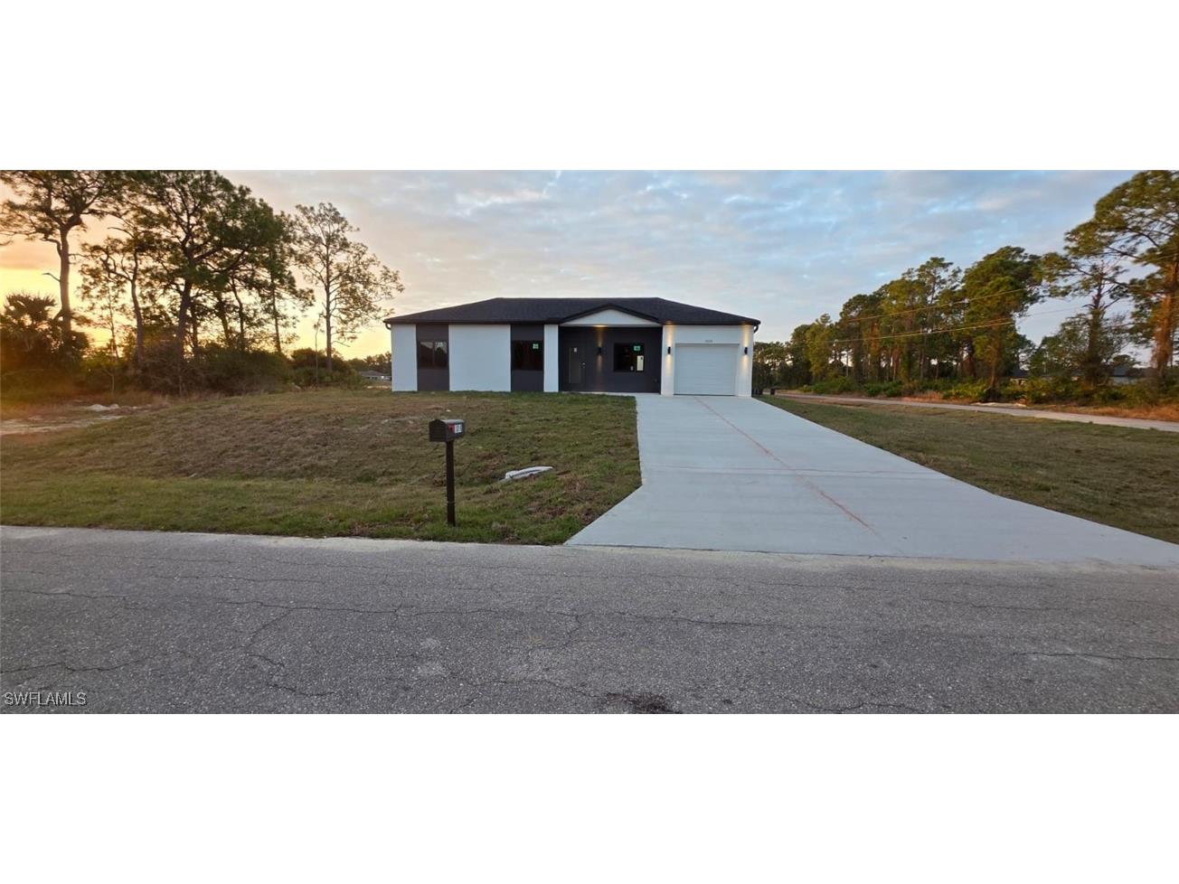 1016 Butler Street E Lehigh Acres FL 33974 226005685 image3