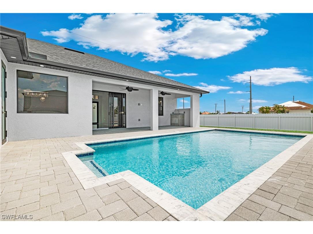 1016 Embers Parkway W Cape Coral FL 33993 223035456 image1