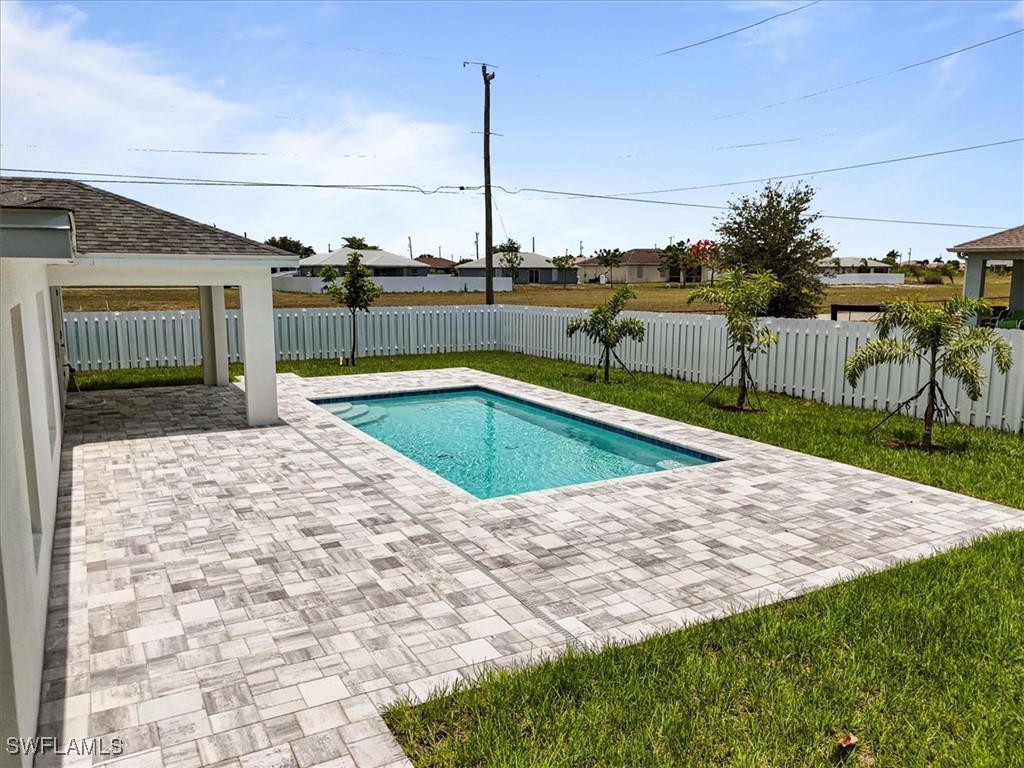 1016 NW 14th Terrace Cape Coral FL 33993 225045270 image1