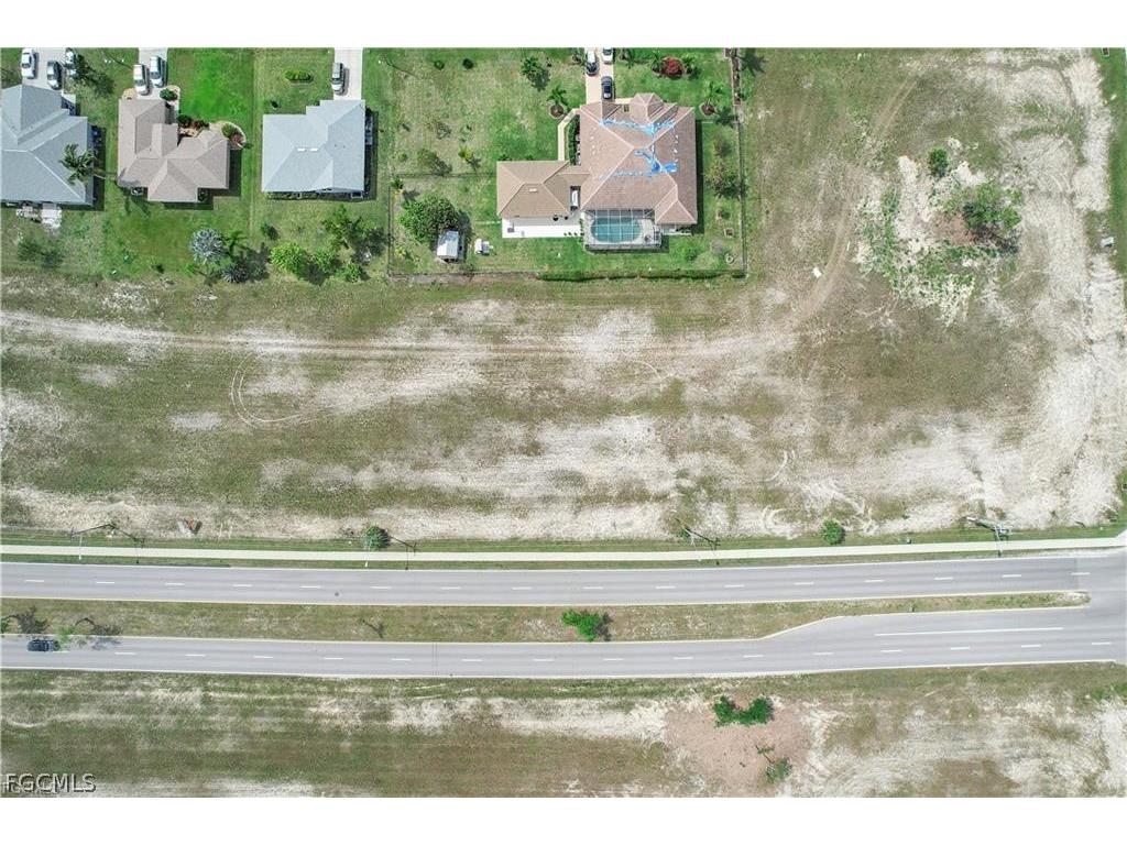 1016 Skyline Boulevard Cape Coral FL 33991 2026013099 image1