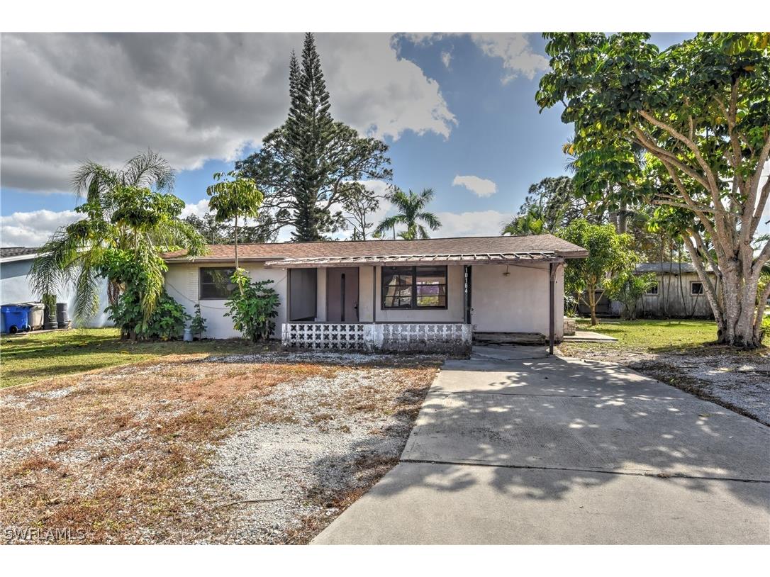 10164 Pennsylvania Avenue Bonita Springs FL 34135 223010127 image1