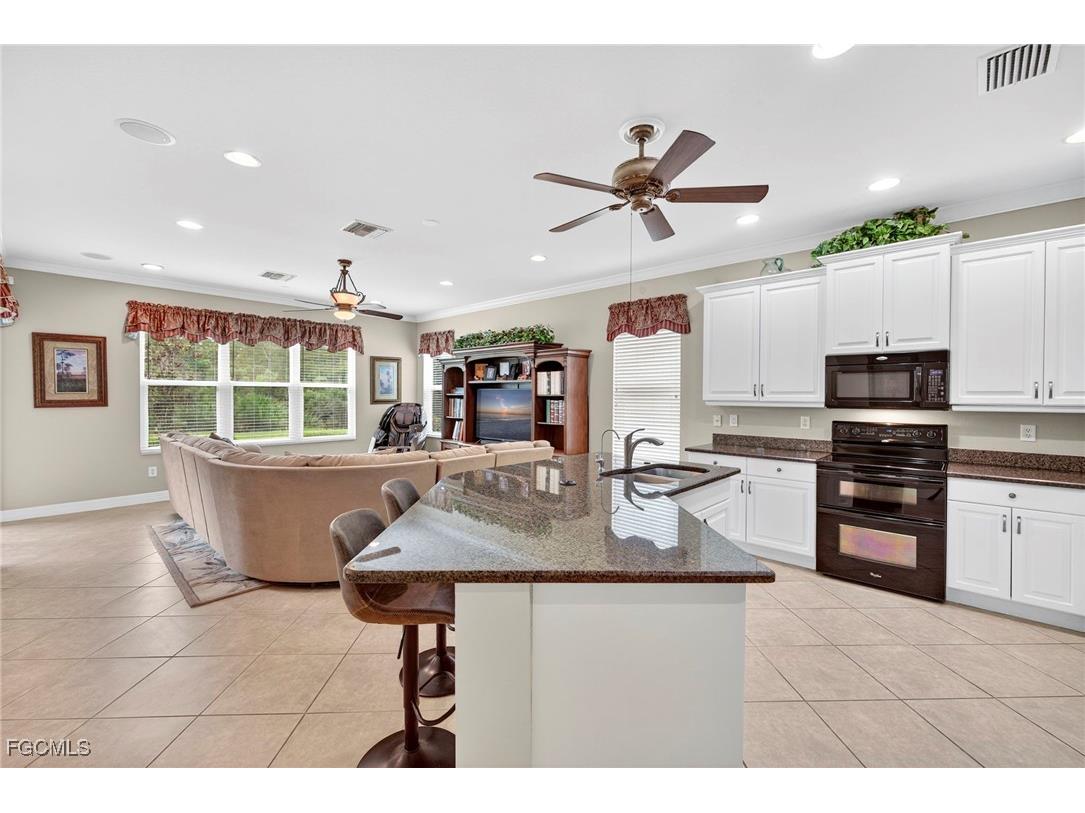 10168 Mimosa Silk Drive Fort Myers FL 33913 2025014690 image12