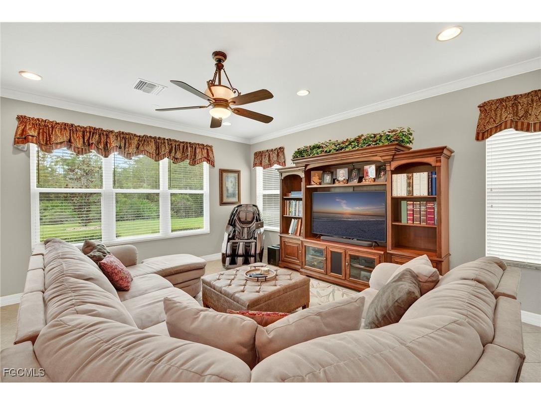 10168 Mimosa Silk Drive Fort Myers FL 33913 2025014690 image4