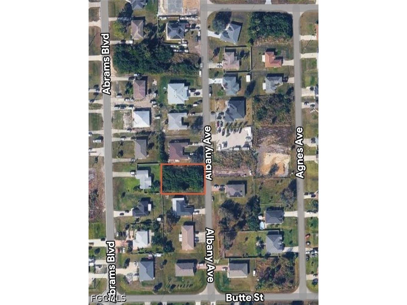 1017/1019 Albany Avenue Lehigh Acres FL 33971 2026013528 image1