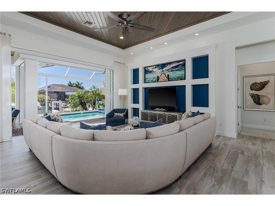 1017 Admiralty Court Marco Island FL 34145 226019957 image13