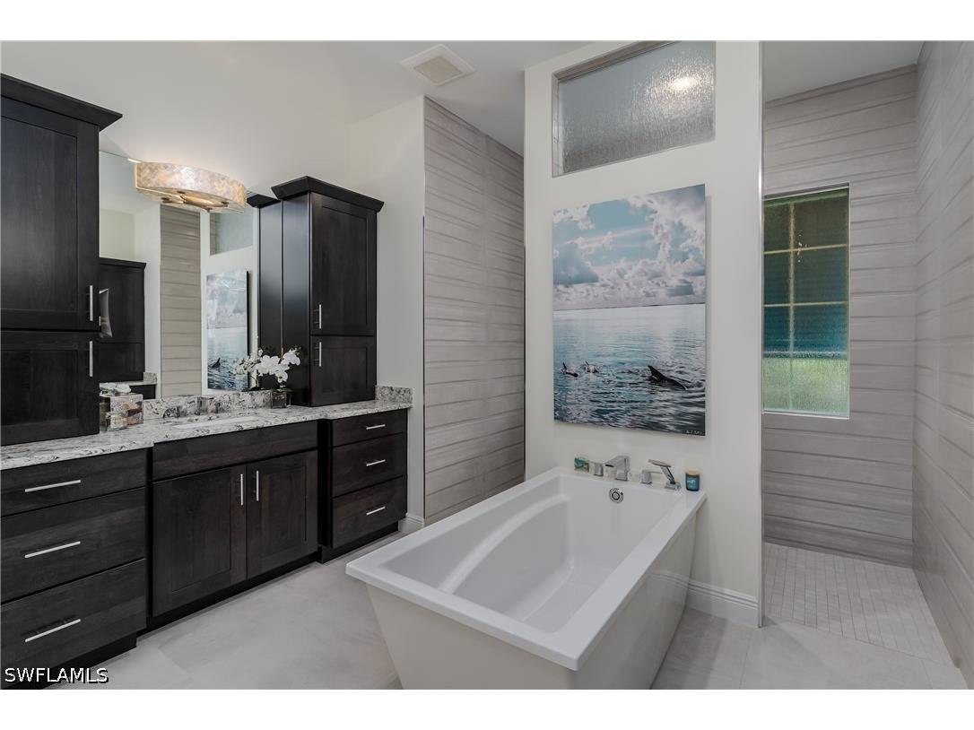 1017 Admiralty Court Marco Island FL 34145 226019957 image18