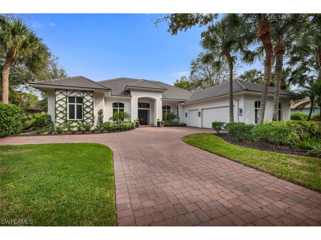 1017 Barcarmil Way Naples FL 34110 224003993 image1