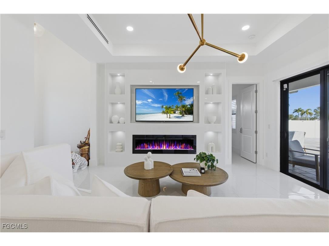 1017 NE 15th Place Cape Coral FL 33909 2026001686 image13