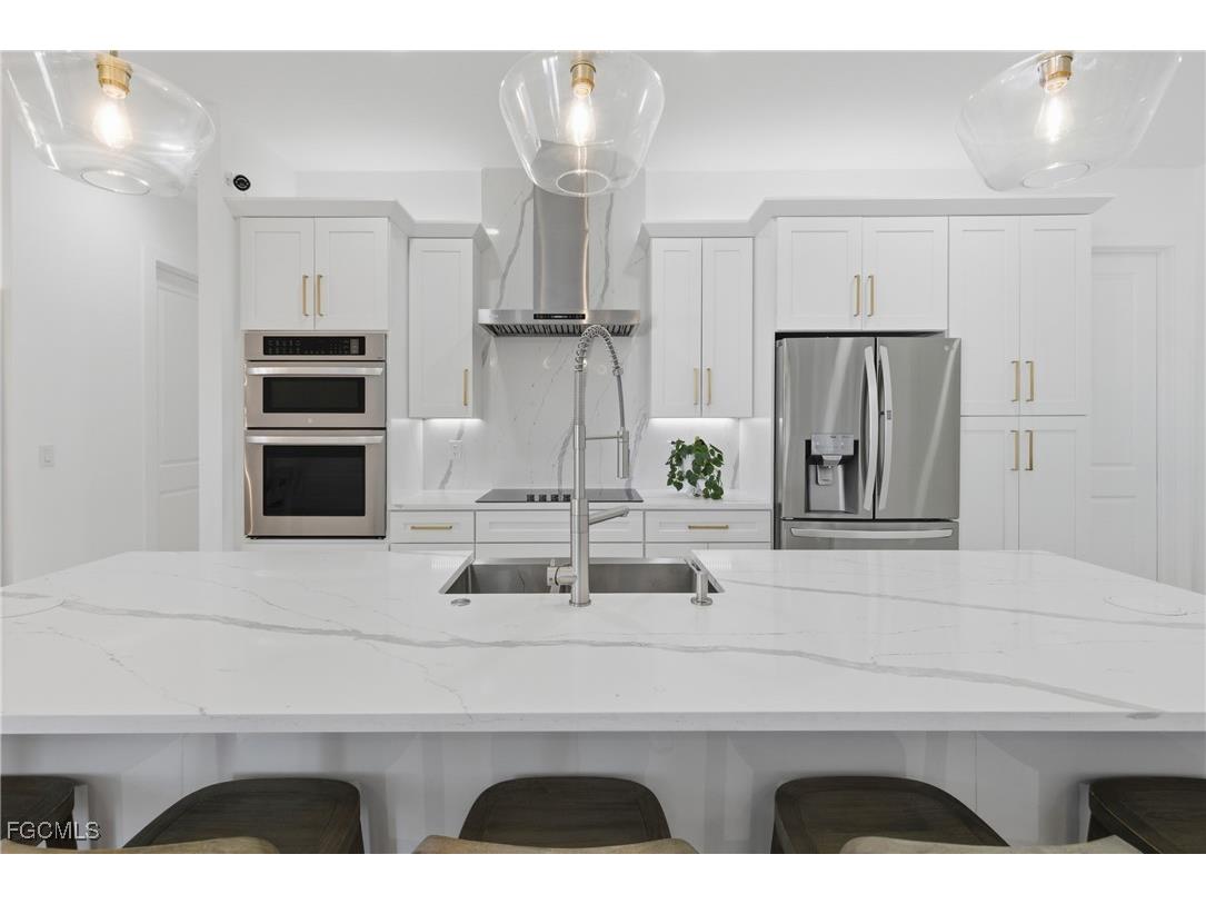 1017 NE 15th Place Cape Coral FL 33909 2026001686 image17