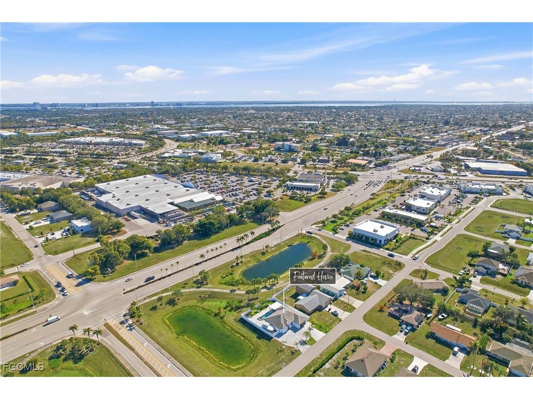 1017 NE 15th Place Cape Coral FL 33909 2026001686 image3