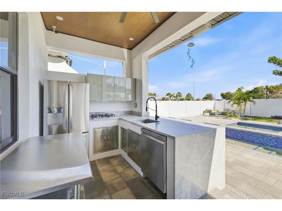 1017 NE 15th Place Cape Coral FL 33909 2026001686 image31