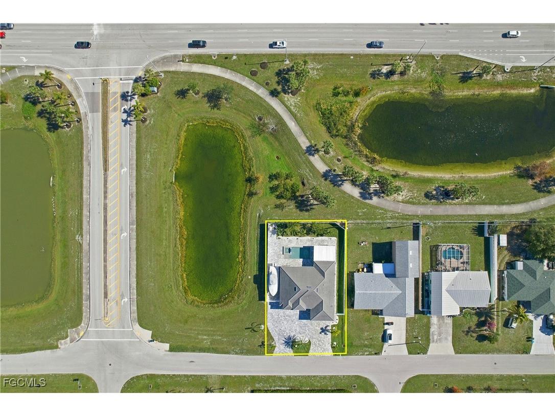 1017 NE 15th Place Cape Coral FL 33909 2026001686 image41