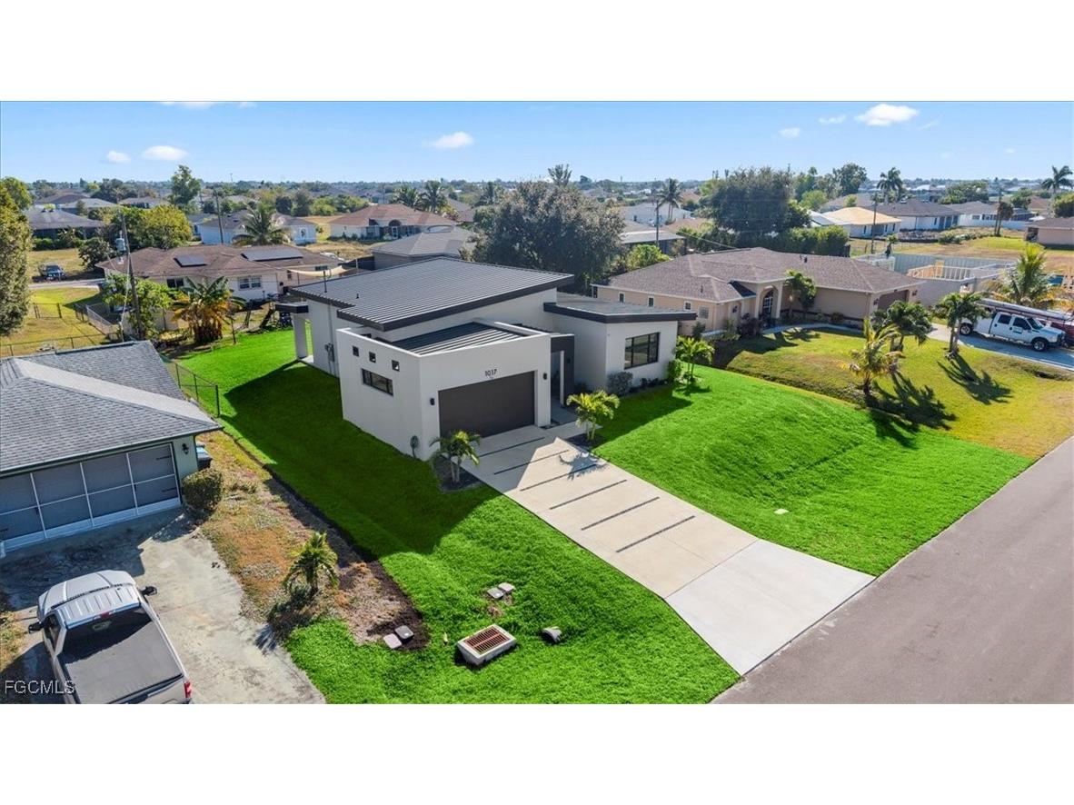1017 NE 4th Place Cape Coral FL 33909 2025021412 image7