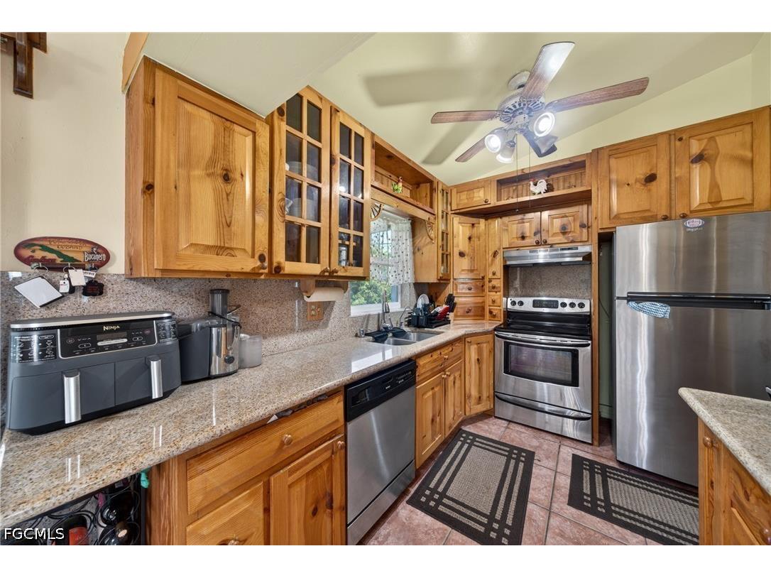 1017 NW 15th Street Cape Coral FL 33993 2026021006 image8