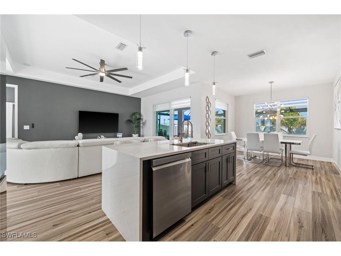 1017 NW 15th Terrace Cape Coral FL 33993 225079176 image11