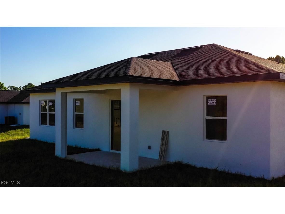 1017 Rush Avenue Lehigh Acres FL 33972 2025003547 image18