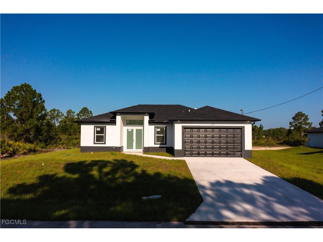 1017 Rush Avenue Lehigh Acres FL 33972 2025003547 image22