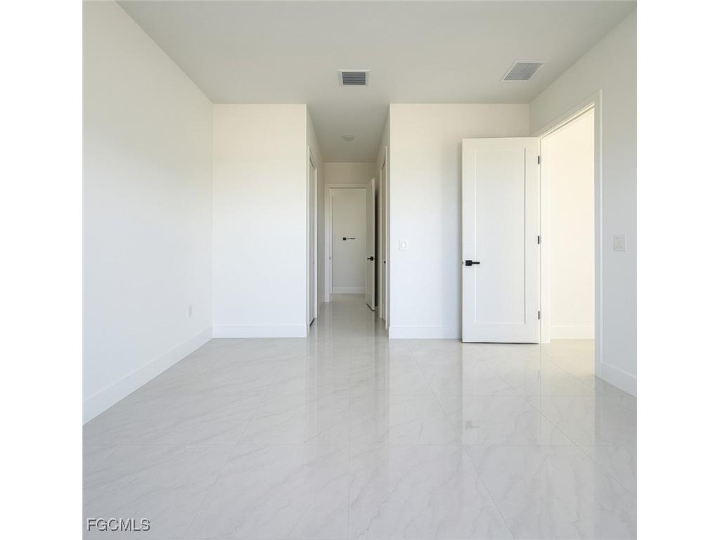 1017 Rush Avenue Lehigh Acres FL 33972 2025003547 image7